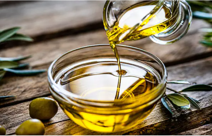 Cooking With Less Oil? Here’s How To Avoid Flat, Flavourless Food