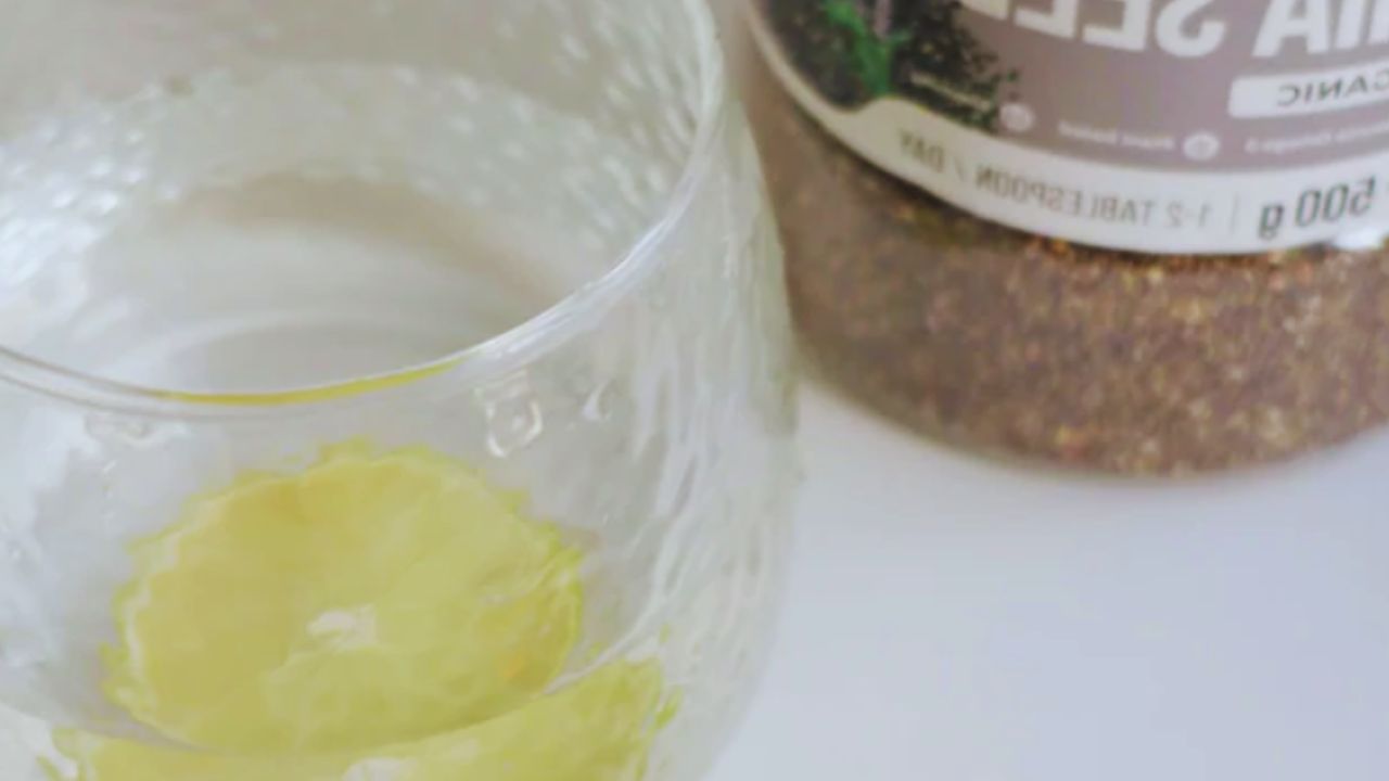 Lemon Water vs. Chia Seeds Water