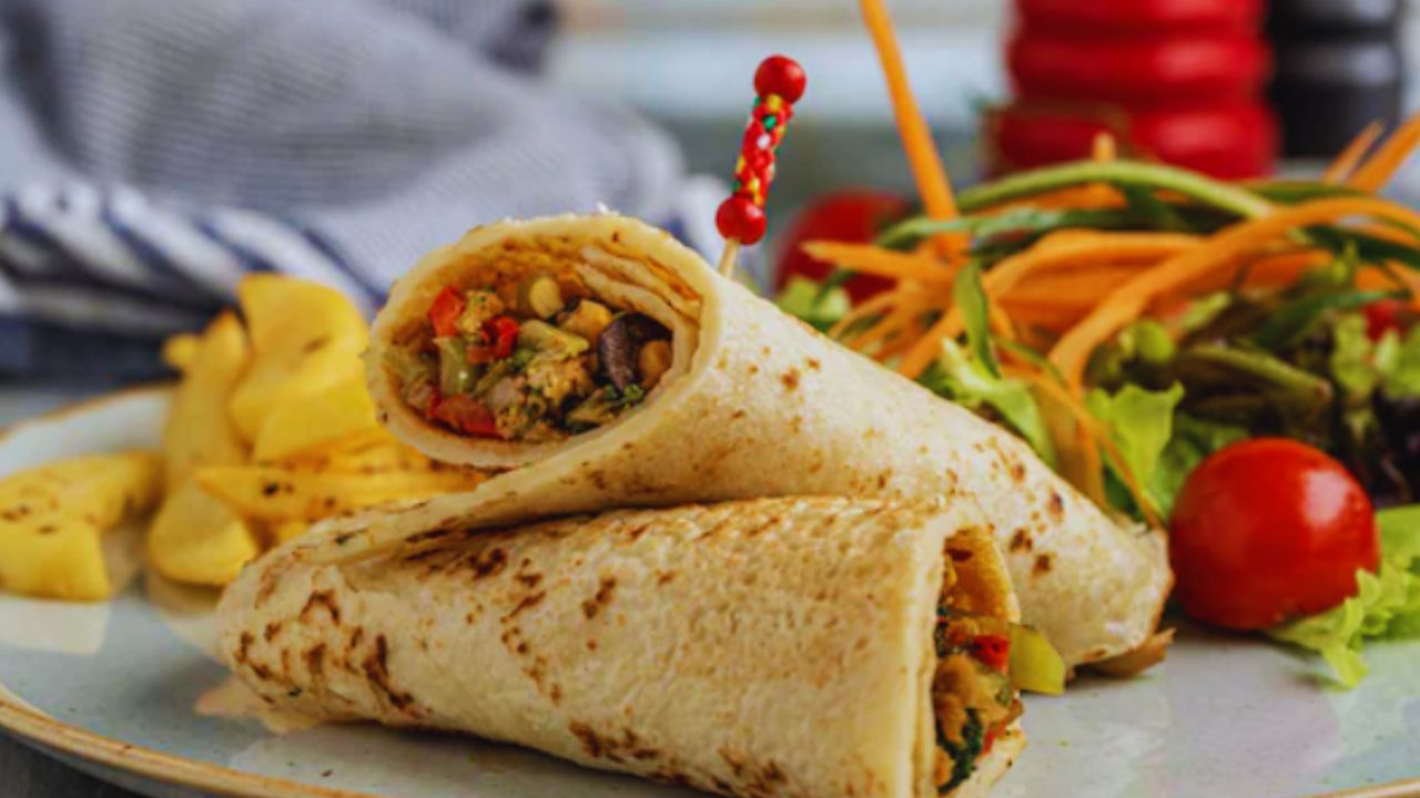 How To Make Bombay-Style Aloo Frankie At Home: Street-Style Recipe Uncovered