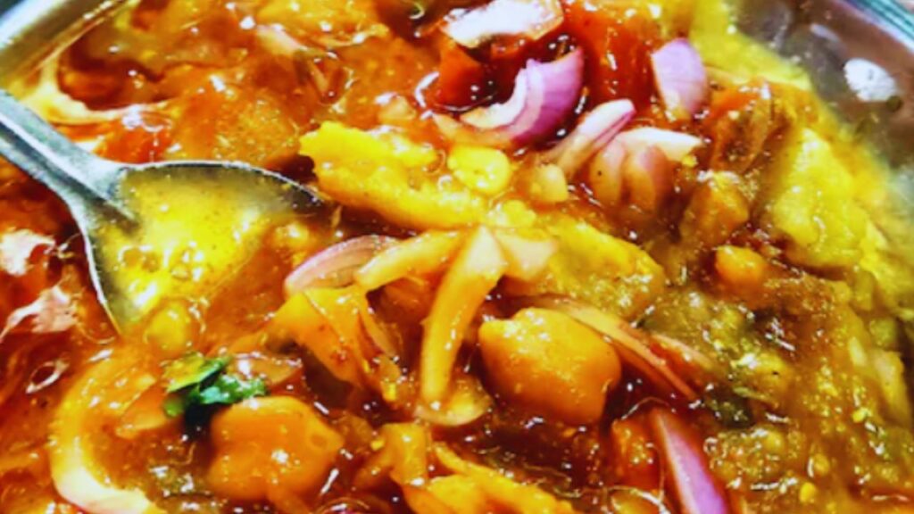 How To Make Kolkata's Famous Churmur Chaat At Home In Just 15 Minutes