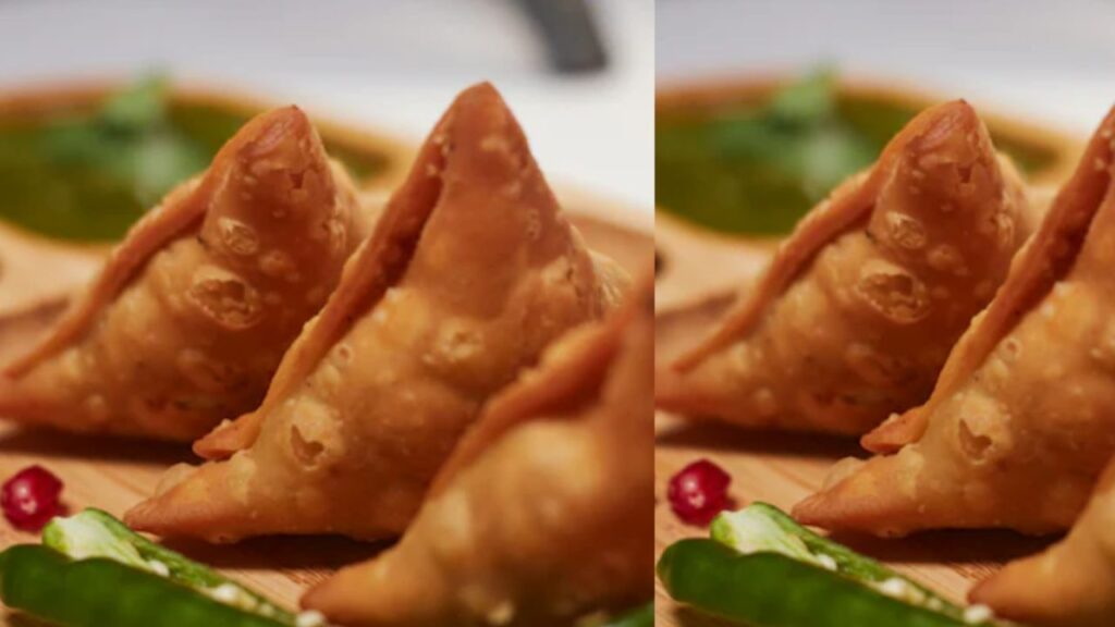 How To Make Perfectly Crispy Paneer Chilli Samosas At Home