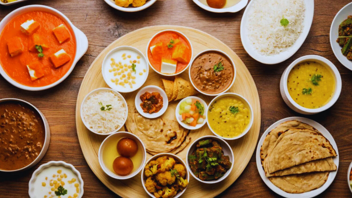 10 Desi Foods That Will Keep You Strong And Warm This Autumn