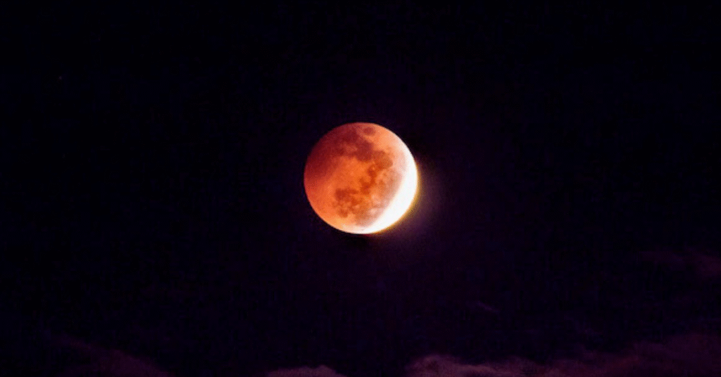 Lunar Eclipse 2025: Debunking Popular Food And Health Myths